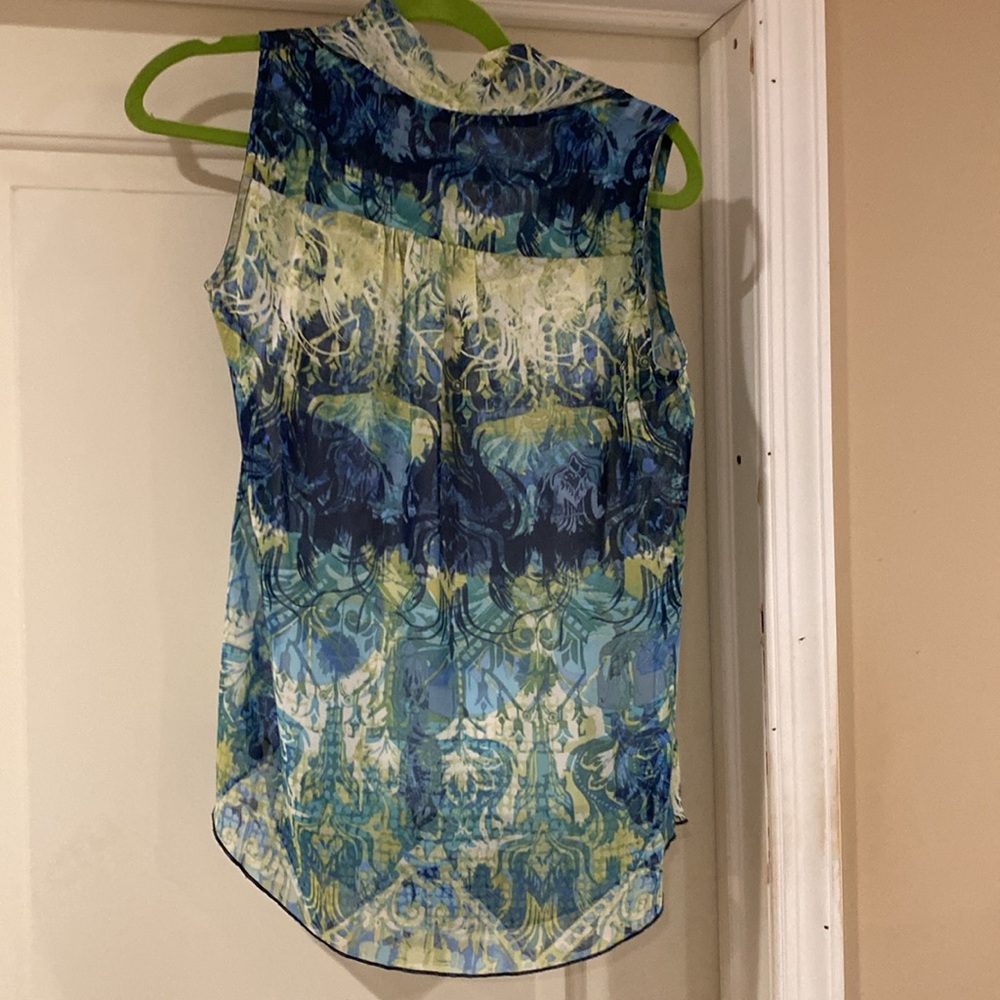 Sunset Rd size Small Blue and Green Asymmetrical Ruffled Blouse - Picture 2 of 10